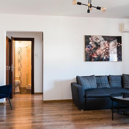 Chic 2-Room Apartment In The Heart Of Bucharest With Amazing View Dış mekan fotoğraf